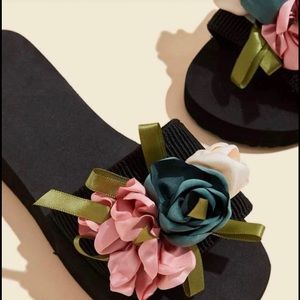 Floral Open Toe Flip Flops